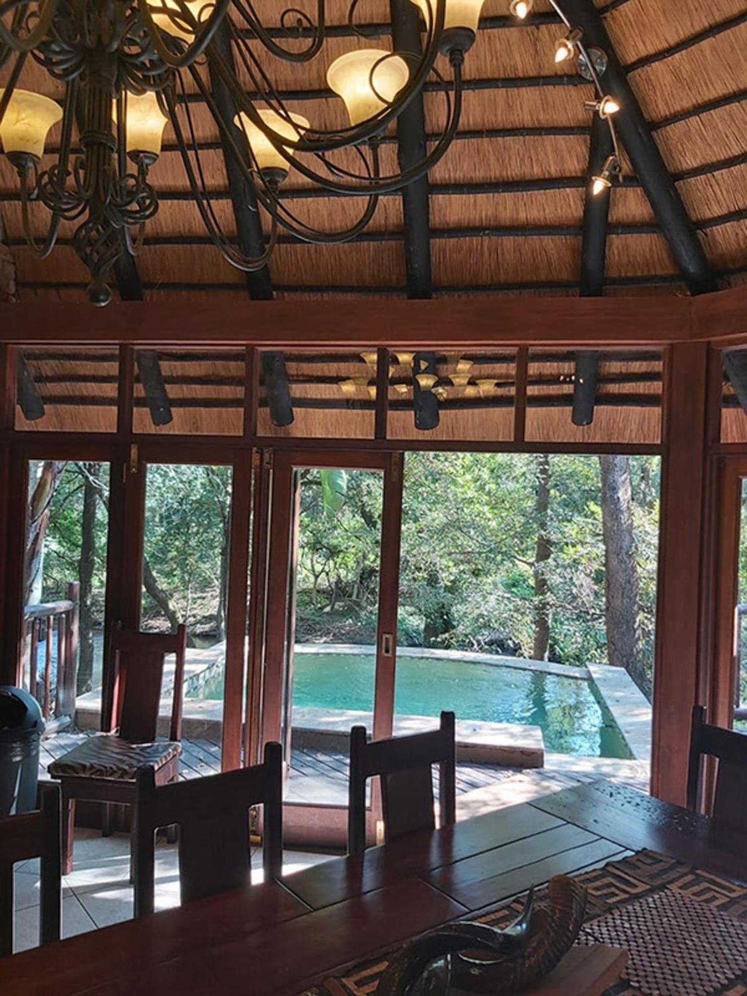Dreamy 3 Bedroom Villa On The Edge Of The Sabie River In Kruger Park Lodge هازيفيو المظهر الخارجي الصورة